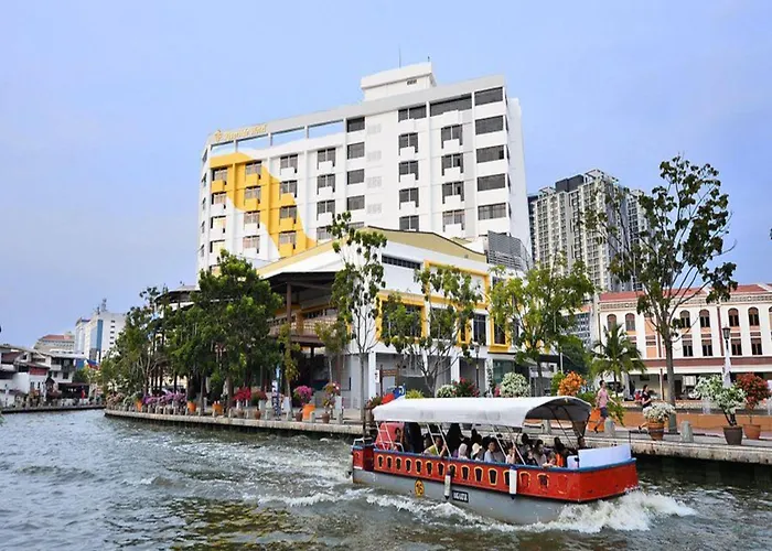 Sunday Malacca Formerly Tun Fatimah